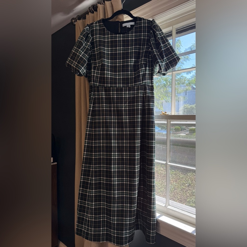 EUC Hill House Dominique in green Wallace plaid, size L